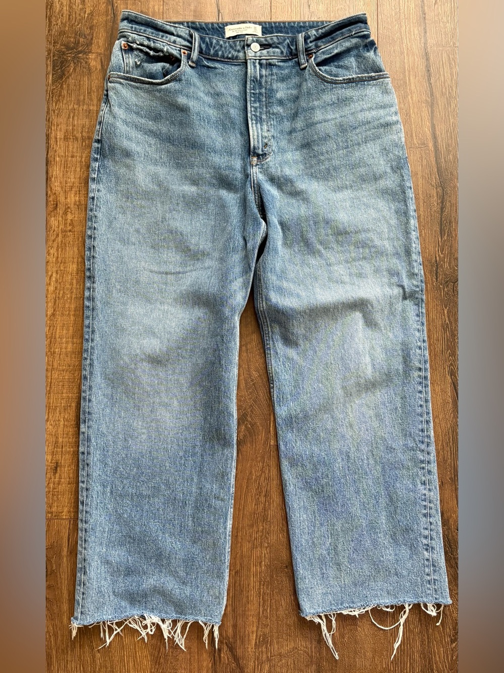 Abercrombie & Fitch 90’s Relaxed Jean High Rise *Curve Love* 32/14R